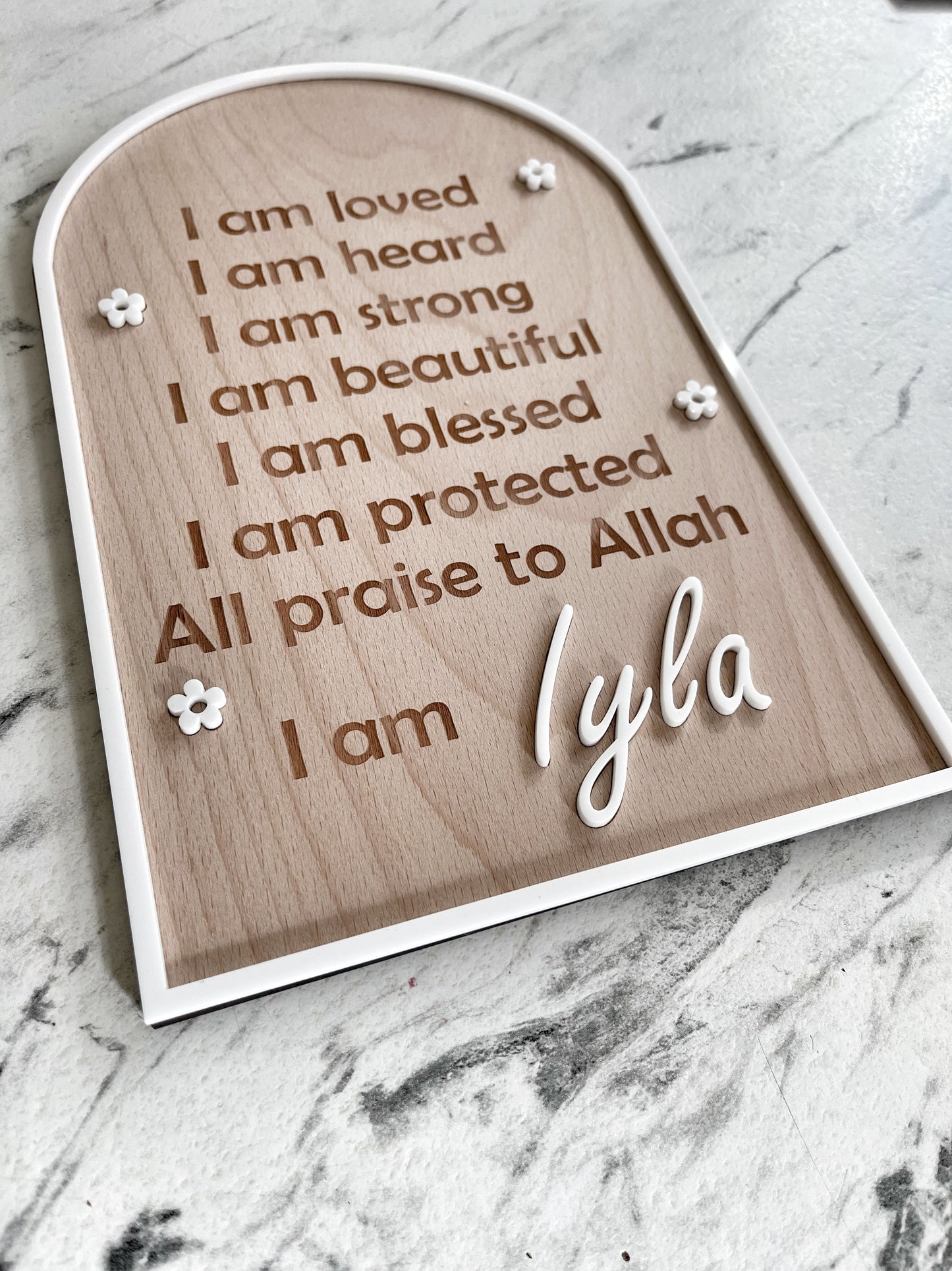 Personalised floral affirmation arch with border