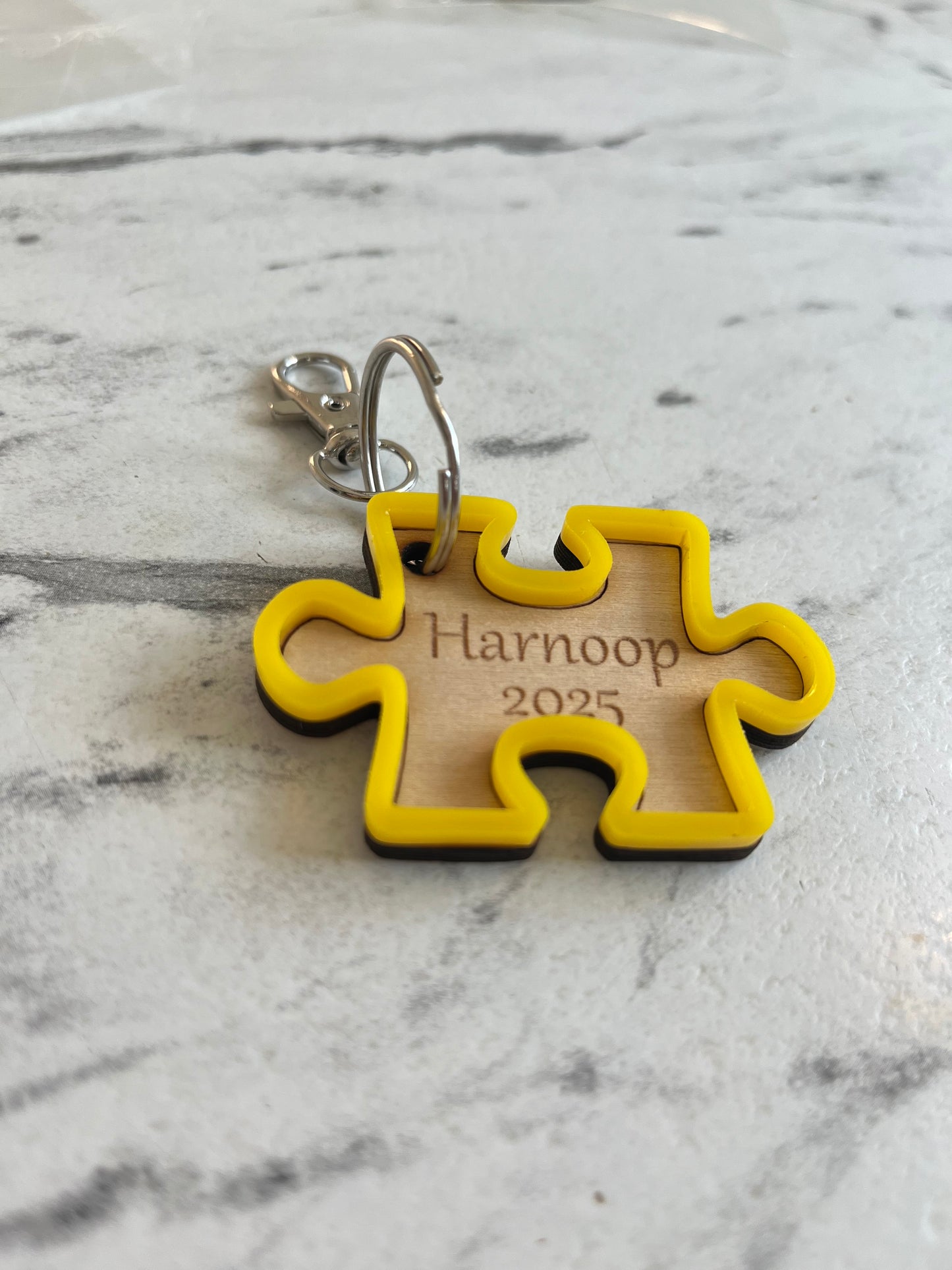 Jigsaw personalised keyring with acrylic boarder