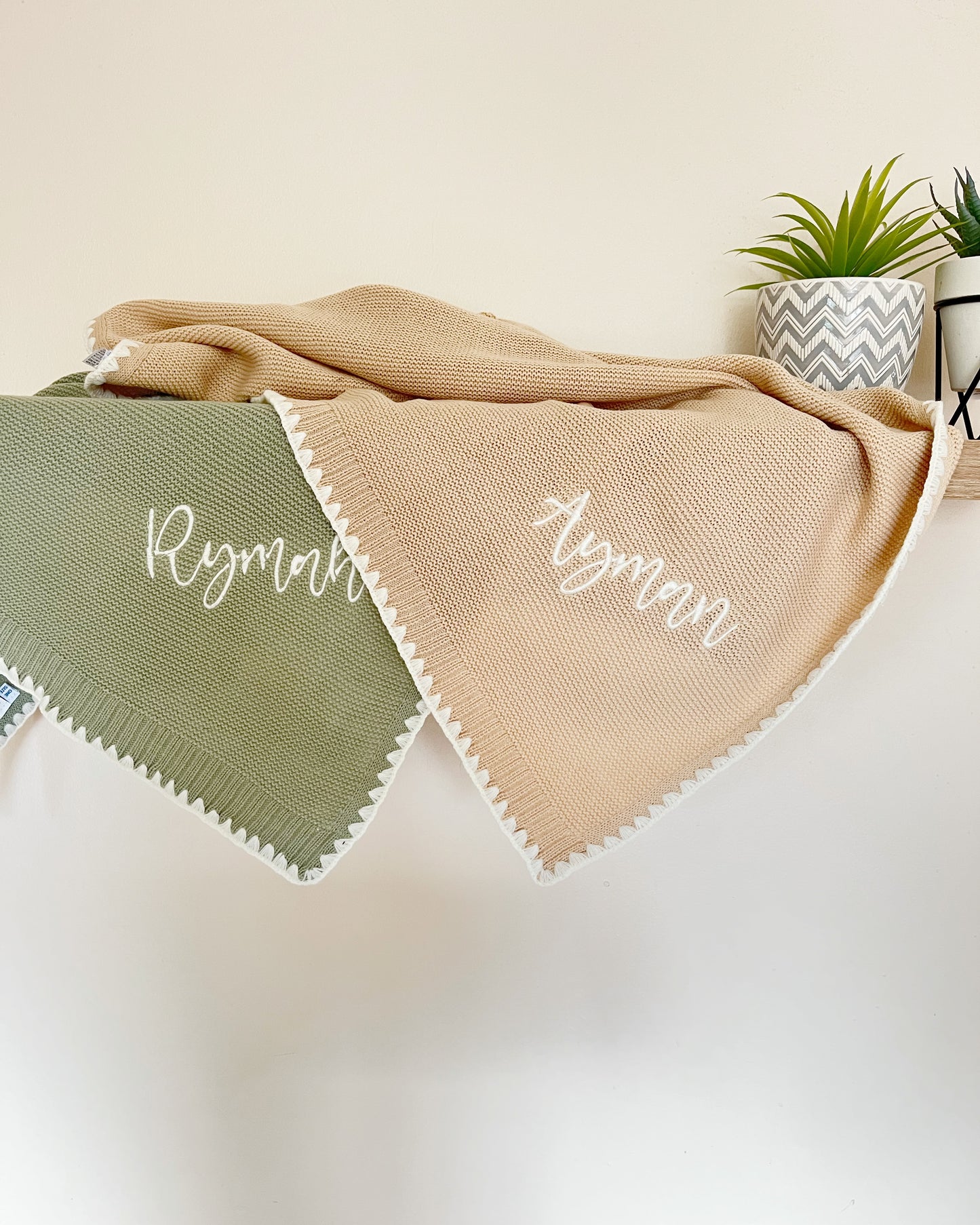 Knitted personalised blanket