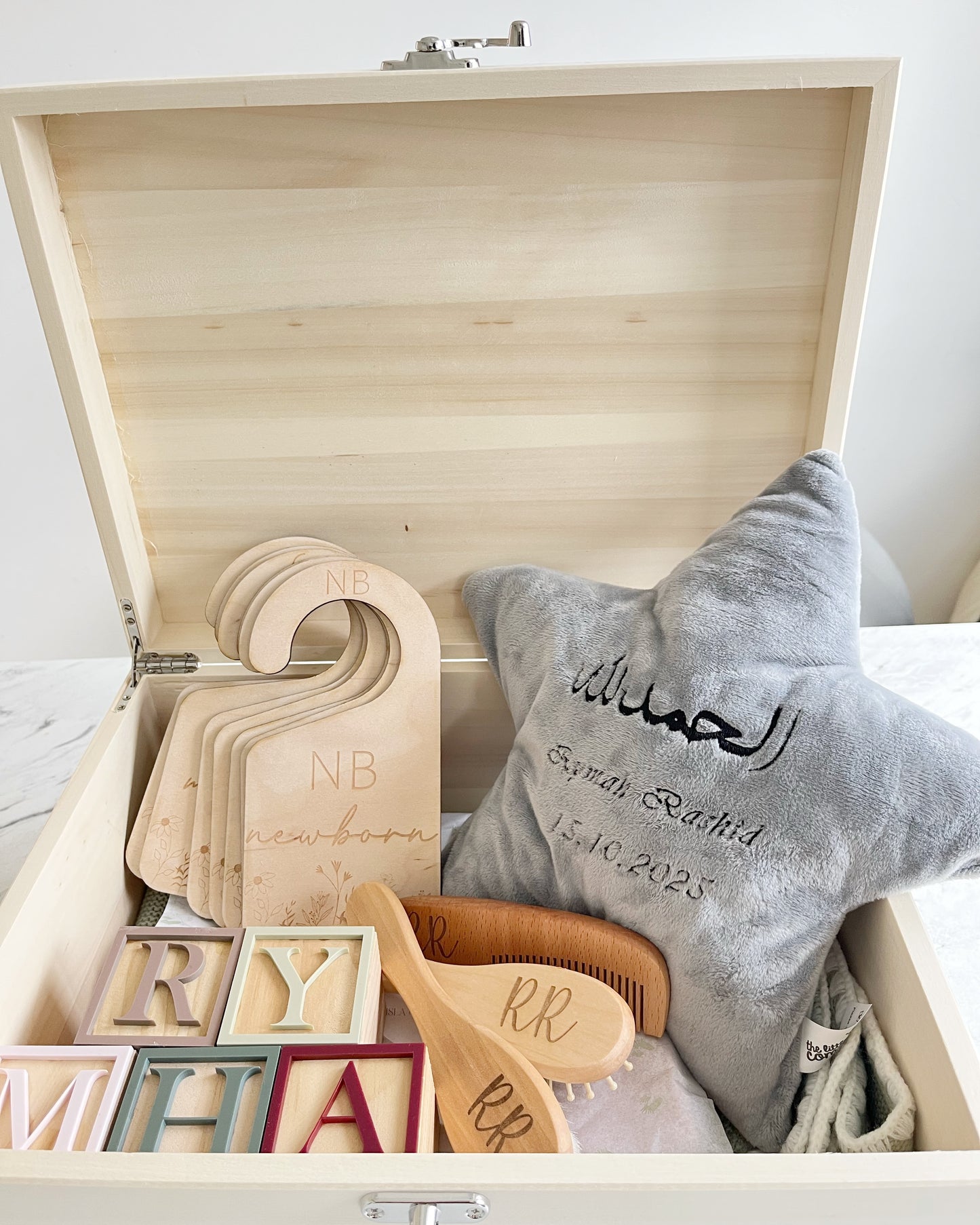 Large luxury personalised keepsake box