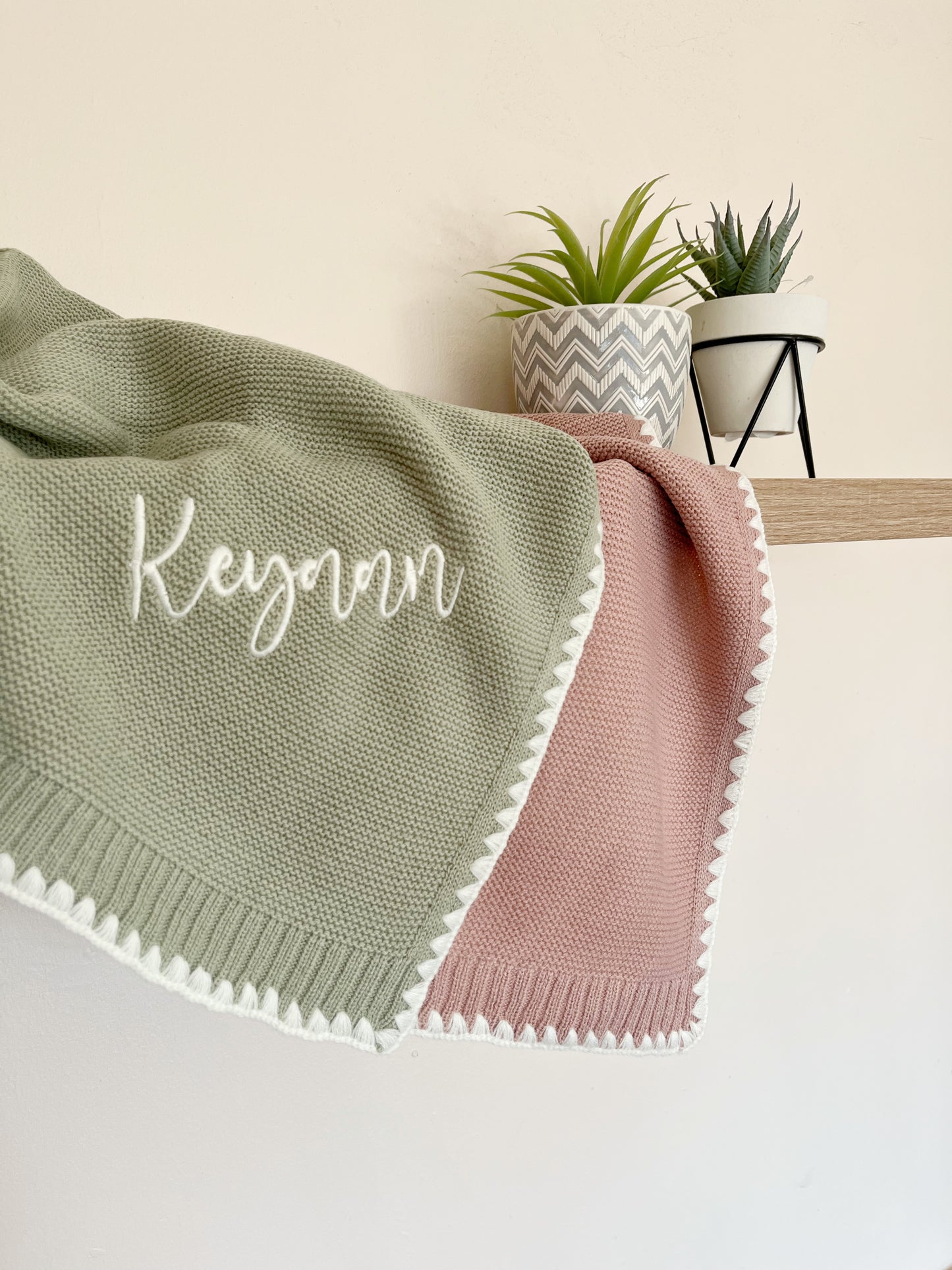 Knitted personalised blanket